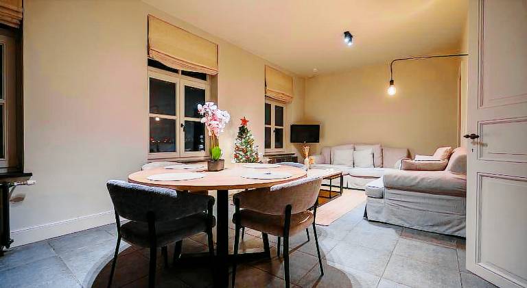 House with hot tub, terrace & garden — photo 2