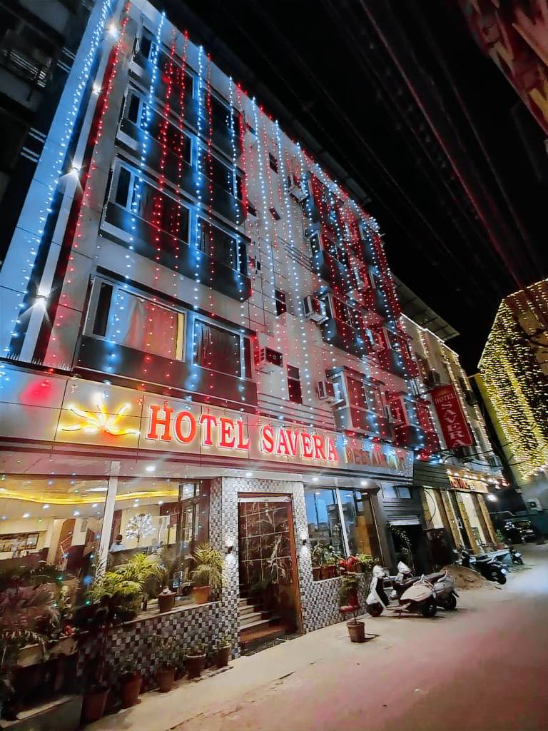 Hotel Savera