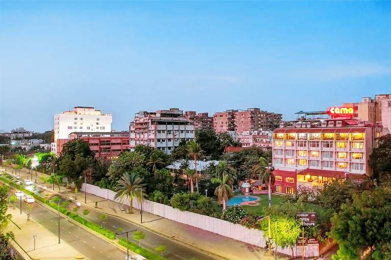 Cama Hotel