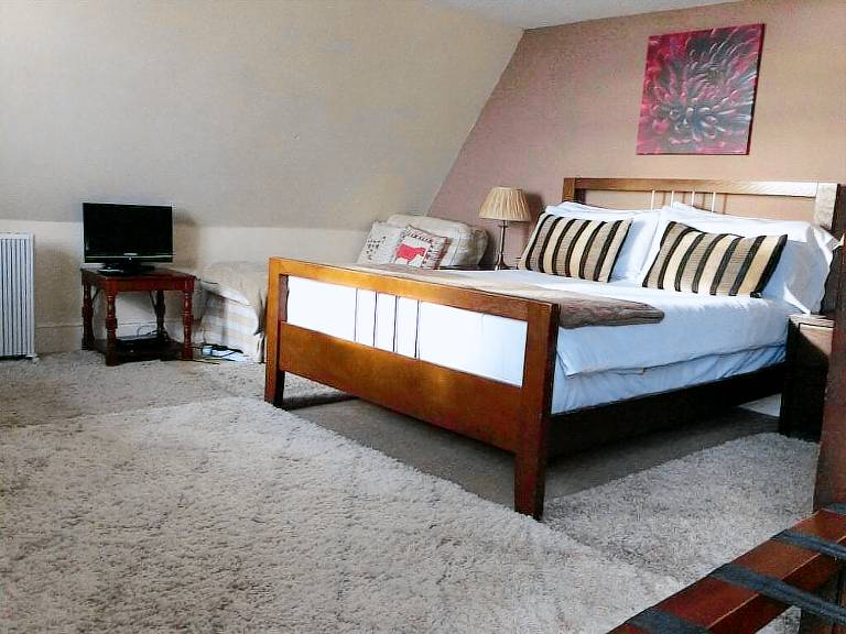 Bed & Breakfast  Hastings