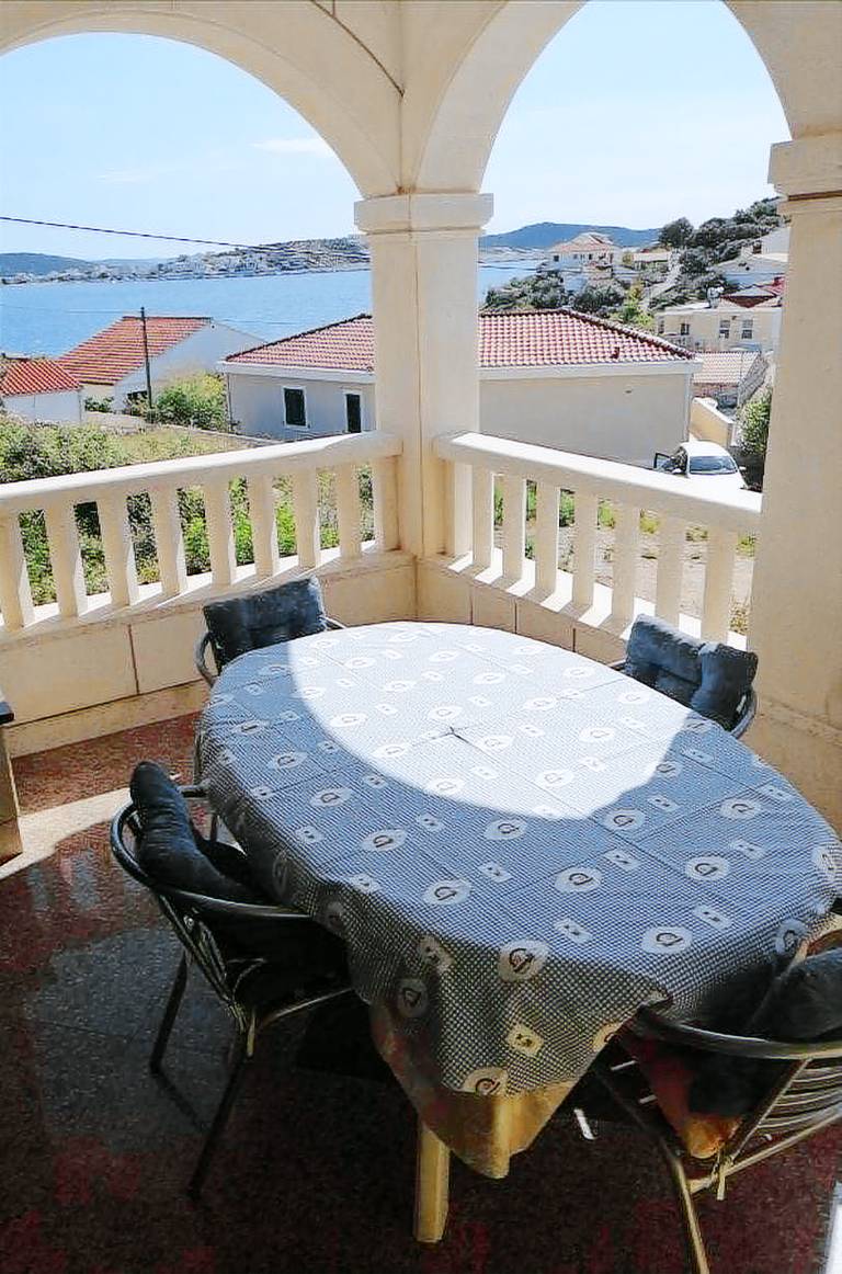 Ferienwohnung in Kanica mit Meerblick, Terrasse, Klimaanlage, W-LAN (5168-1) in Sibenik