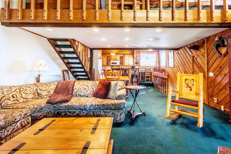 Family-oriented wonderful house with jacuzzi, barbeque & terrace | River view | Pets are welcome — photo 2