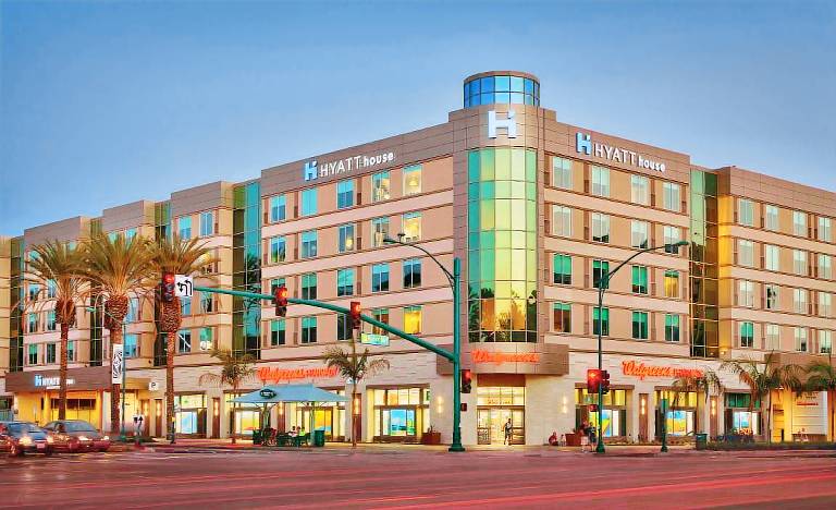 Hyatt House At Anaheim Resort Convention Center