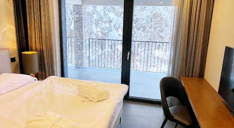 Chalet with 3 rooms for 10 persons — photo 2