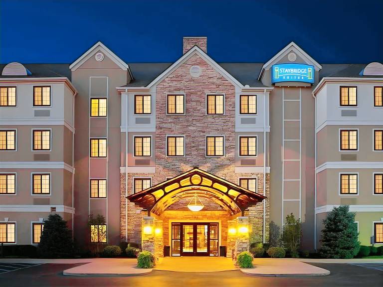 Staybridge Suites Cincinnati North By IHG in West Chester, OH