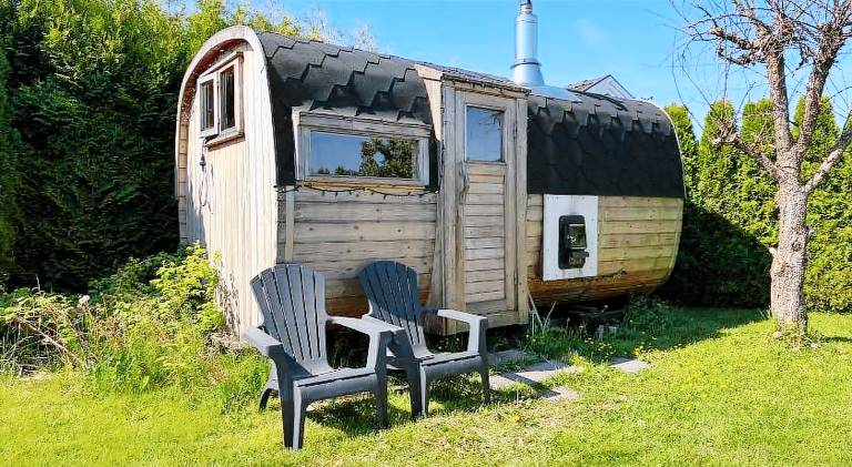 Apartment with sauna, yard & private pool | Good for workation — photo 4
