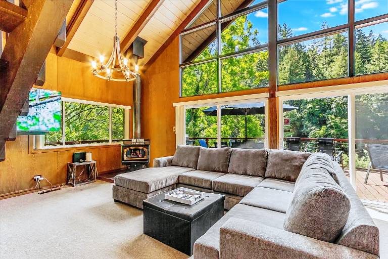 House Guerneville