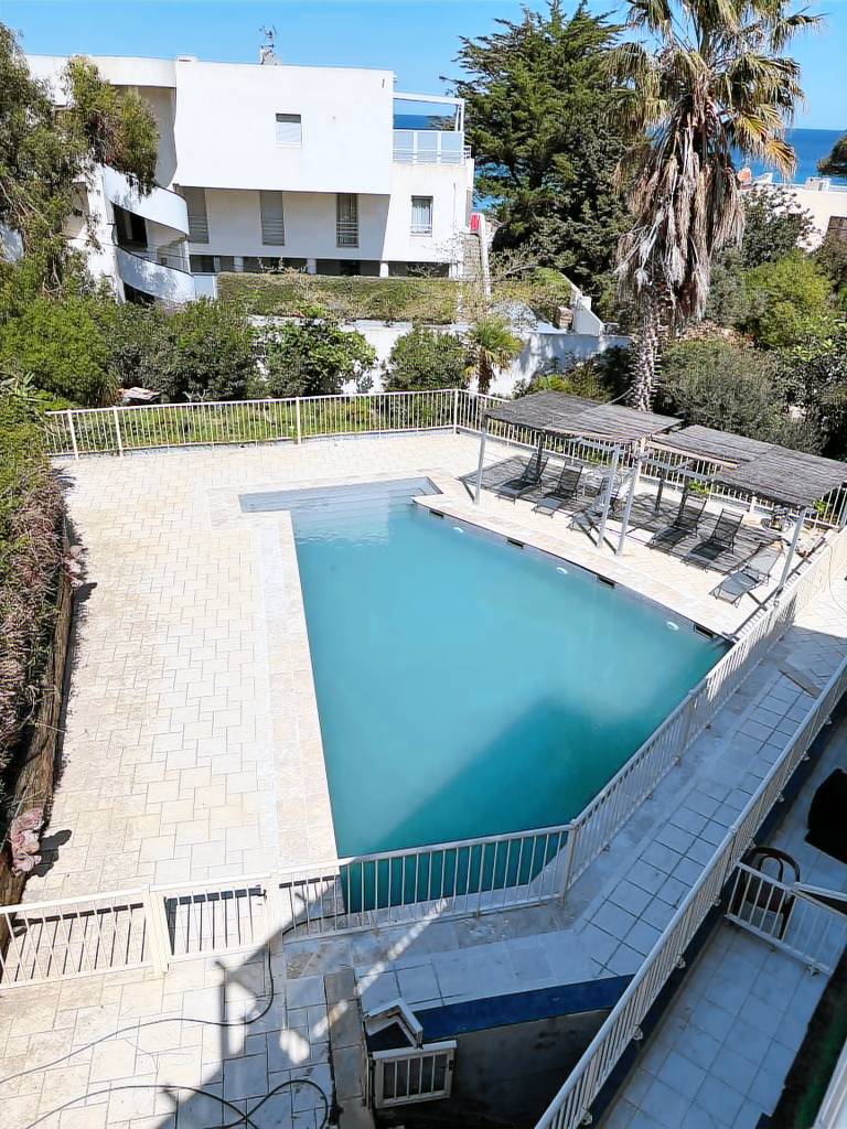 Child-friendly beautiful apartment with pool & patio | Sea view | Beach nearby | Pets are welcome — photo 4