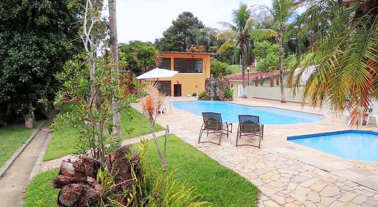 House with pool in Atibaia