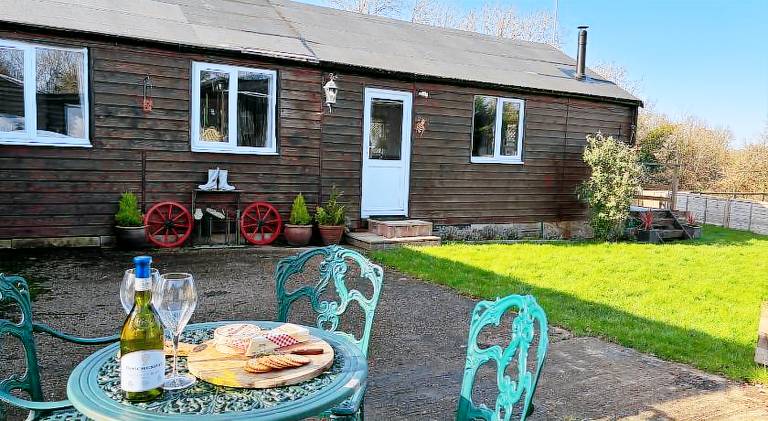 Chalet | Dogs allowed in Ashford