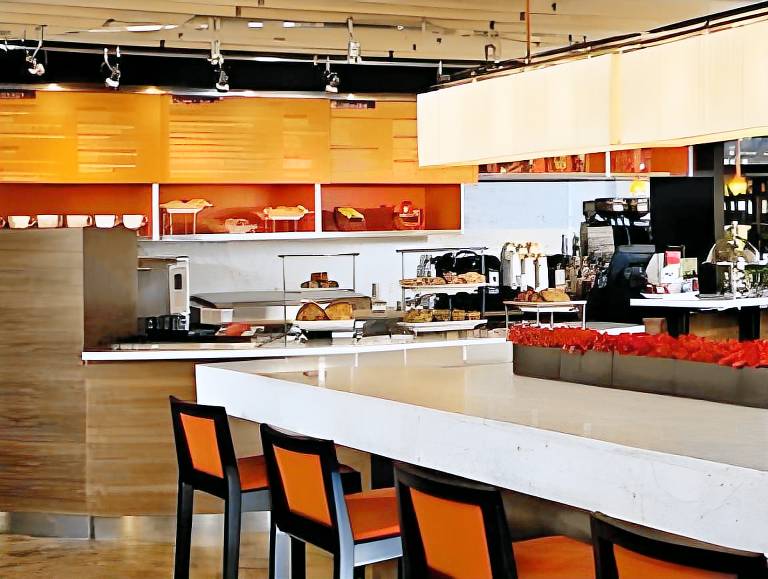 Courtyard by Marriott Atlanta Airport South/Sullivan Road — photo 3
