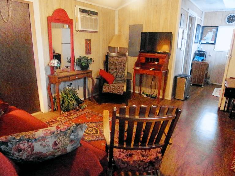Cabin  Hemphill