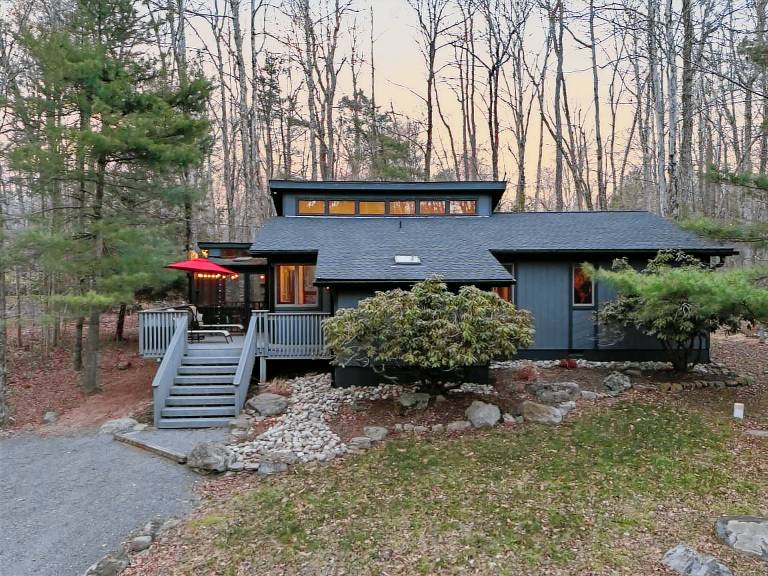 Cabin Pocono Lake