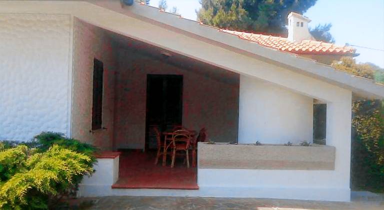 Apartment with 2 rooms for 6 persons in Camerano