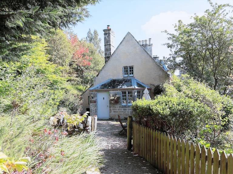 Cottage  Golspie