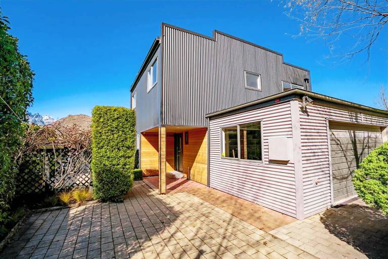 House  Lower Shotover