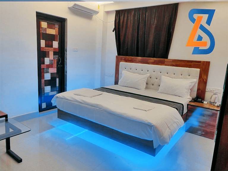 LS palace — photo 2