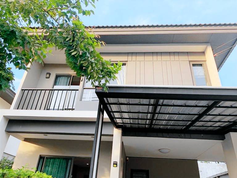 Pleasant vacation home with pool | Good for workation | Pets are welcome in Bangkok