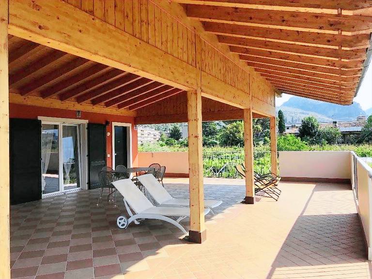 Maso Bergot: Appartamento 60mq con grande terrazza coperta - Apartment m2 60 with big covered terrace — photo 2