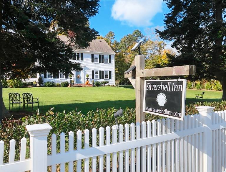Silvershell Inn in Plymouth, MA