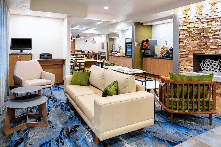Fairfield by Marriott Inn & Suites Beloit — photo 3