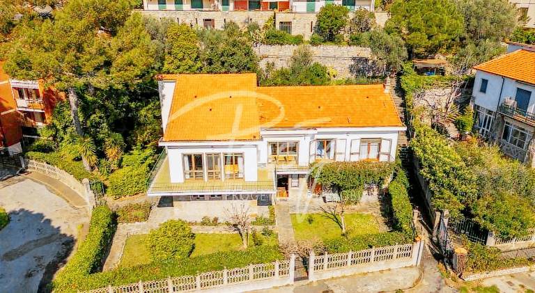 Villa with 3 rooms for 8 persons in Portovenere