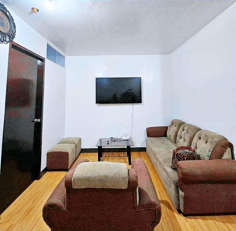 Condo Barangay Tisa