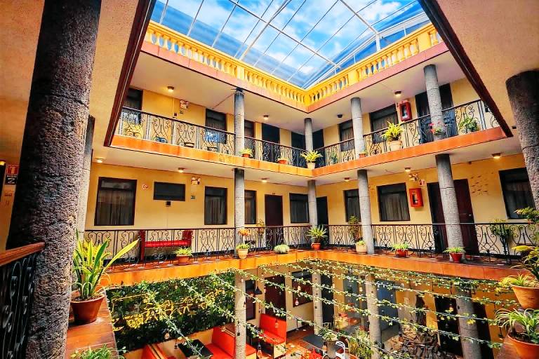 Hostal Casa Colonial Viena Internacional