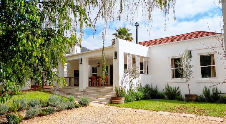 250 m&sup2; Villa