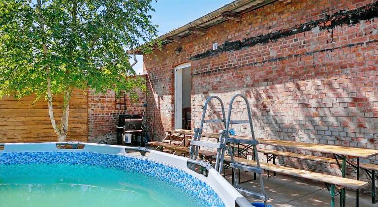 Spacious vacation home with pool | Pets are welcome in Stade