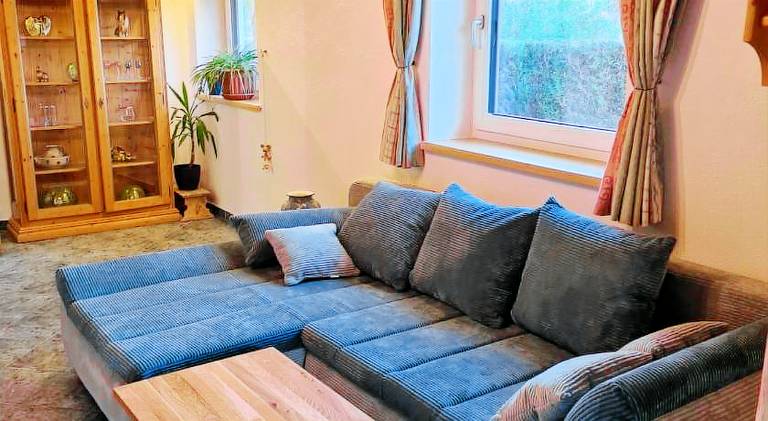 Rental apartment with garden in See