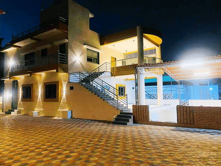 Prashiv farm stay in Mendarda