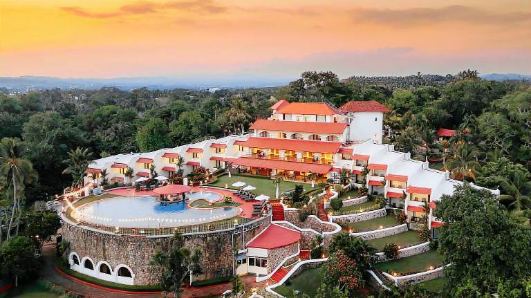 Resort  Varkala Beach