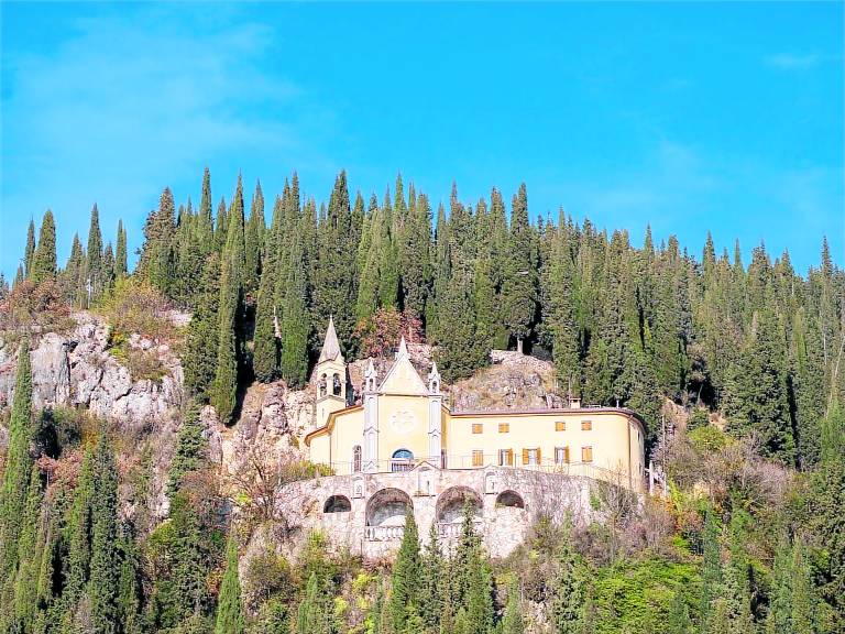 Anwesen mit privatem Garten und Grill