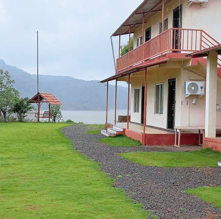 Blue Mountain Resort and Camping, Lavasa in Nashik