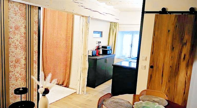 Vacation home with hot tub | Pets allowed — photo 2