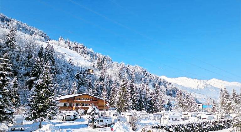 Rental apartment with garden, sauna & terrace in Bad Gastein