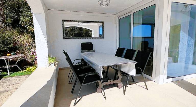 Fully equipped big villa with barbecue, private pool & patio | Dogs allowed — photo 5