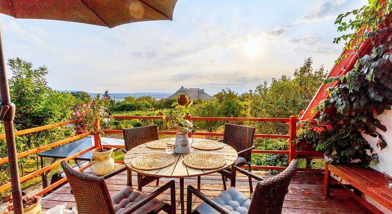 Charming vacation home with yard, private pool & jacuzzi | Perfect for remote work | Pets are welcome in Veszprem