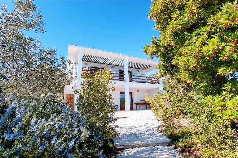 Pet-Friendly Villa "Hora Frisca" with Sea View, Garden & Wi-Fi — photo 4