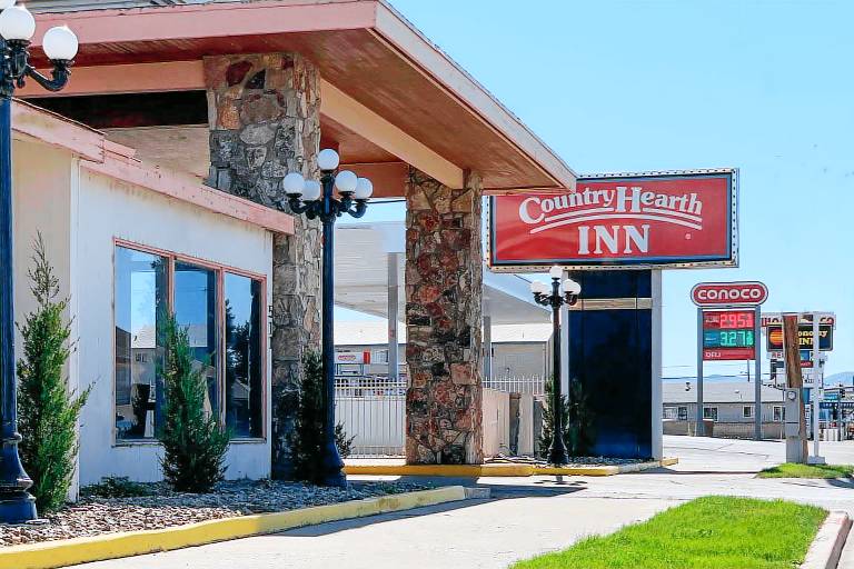 Econo Lodge Inn & Suites Winnemucca in Winnemucca, NV