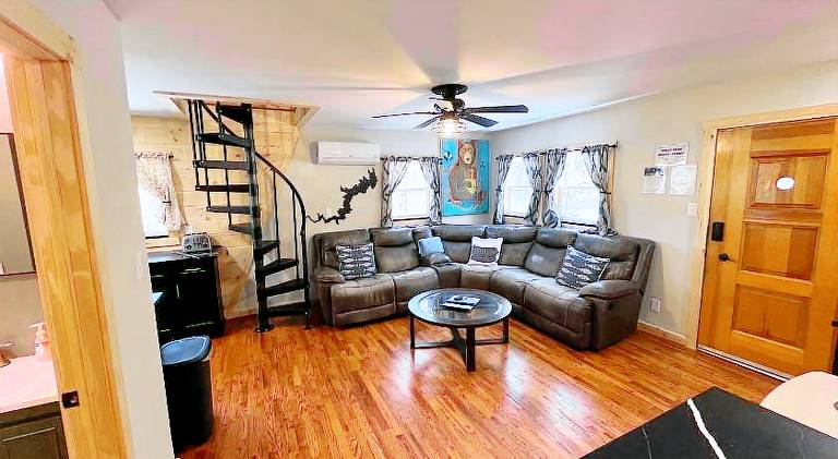 Wonderful house with jacuzzi | Pets allowed — photo 2