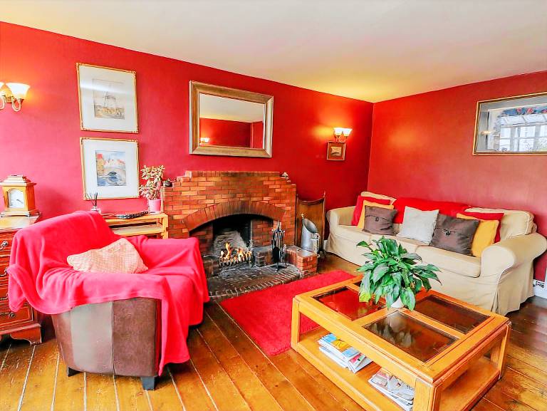 Family-friendly beautiful cottage with sauna, yard & hot tub | Pet-friendly — photo 5