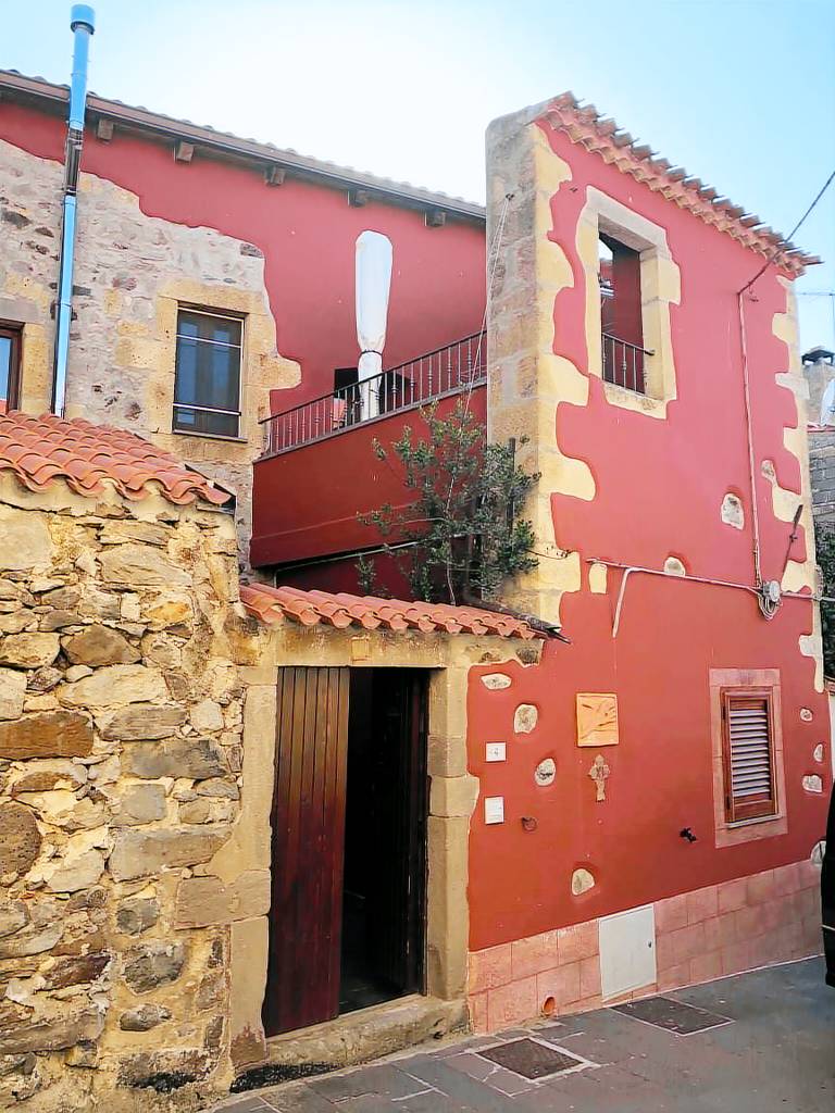 Casa Magomadas