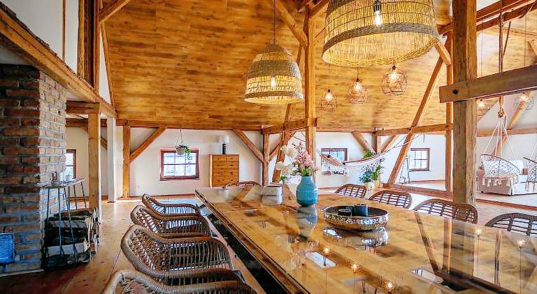 Vacation home with terrace, private pool & yard | Perfect for remote work — photo 3