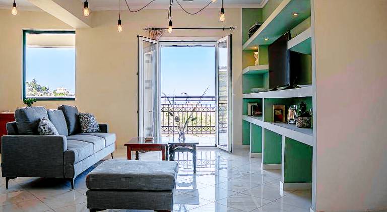 Apartment with jacuzzi | Dogs allowed in Zakynthos