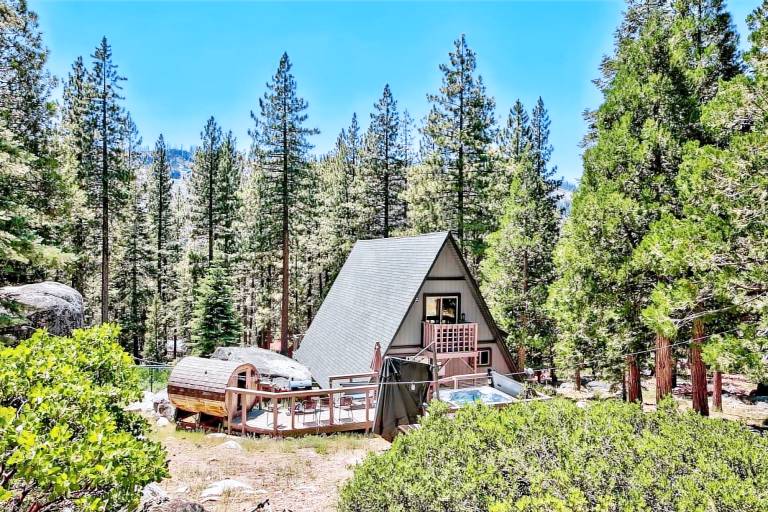 House  Echo Lake