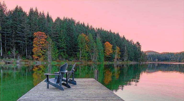 Resort Mayne Island