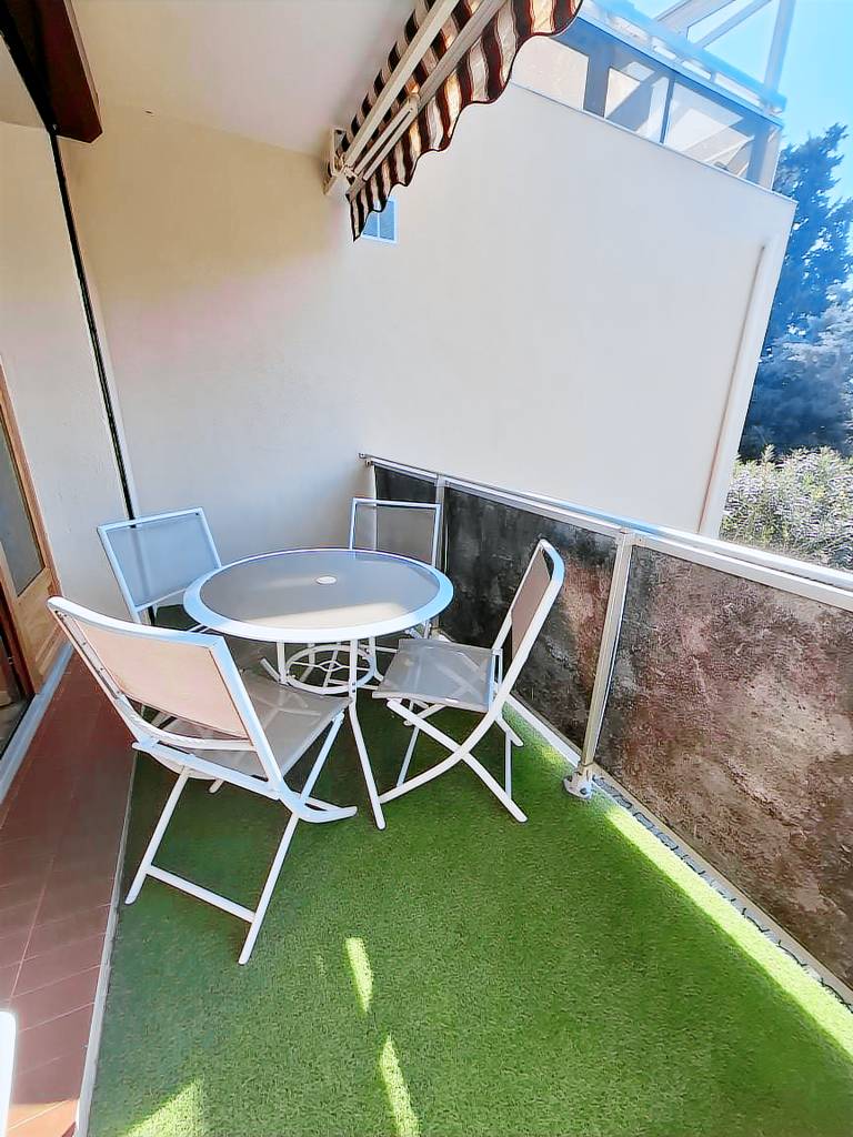 Nice rental apartment | Mountain view | Beach nearby | Pets are welcome — photo 2