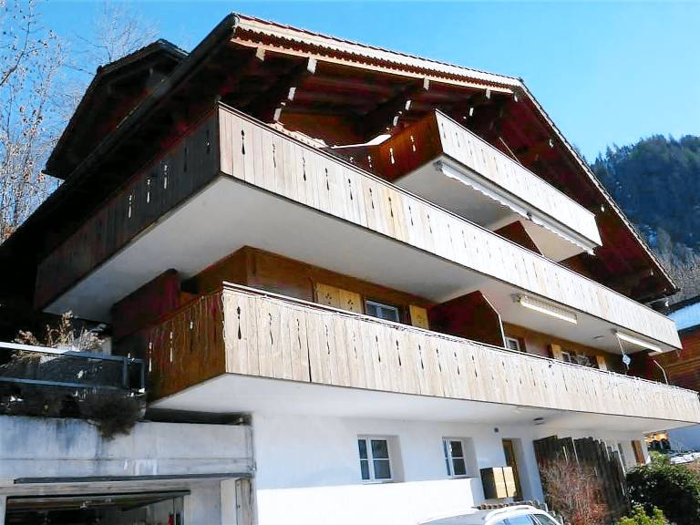 Rental apartment with garden & terrace — photo 2